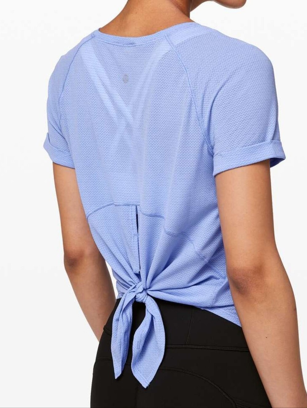 Lululemon Open Up Tie Back TeeBlack / Hydrangea Blue Womens Size 8